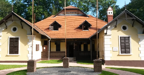 Új szelektív gyűjtőedények Balatonföldváron